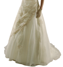 Carica l&#39;immagine nel visualizzatore di Gallery, ABITO SPOSA ART. 5117
