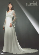 Carica l&#39;immagine nel visualizzatore di Gallery, ABITO SPOSA ART. 4879
