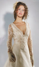 Carica l&#39;immagine nel visualizzatore di Gallery, ABITO SPOSA NUXIAL ART. 5142
