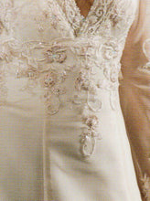 Carica l&#39;immagine nel visualizzatore di Gallery, ABITO SPOSA NUXIAL ART. 5142

