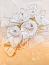 Carica l&#39;immagine nel visualizzatore di Gallery, Fermaglio da sposa Art.T0378
