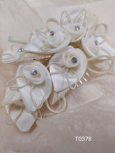 Carica l&#39;immagine nel visualizzatore di Gallery, Fermaglio da sposa Art.T0378
