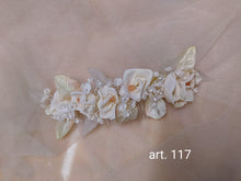 Carica l&#39;immagine nel visualizzatore di Gallery, Fermaglio da sposa Art.117
