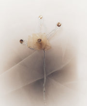 Carica l&#39;immagine nel visualizzatore di Gallery, Decorazioni da sposa per acconciatura Art.181
