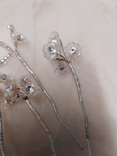 Carica l&#39;immagine nel visualizzatore di Gallery, Decorazioni da sposa per acconciatura Art.174
