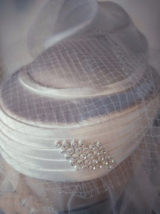 Cappellino da sposa Art.E0004