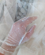 Carica l&#39;immagine nel visualizzatore di Gallery, Guanti da sposa Art.E00019
