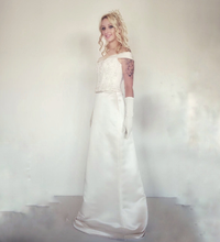 Carica l&#39;immagine nel visualizzatore di Gallery, ABITO SPOSA ART.VANITY
